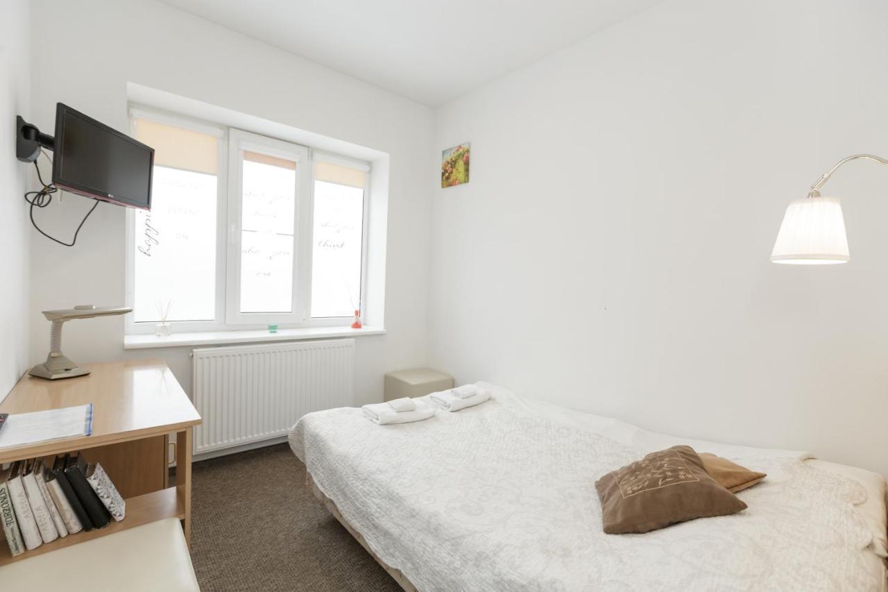 Happy Inn Kaunas Ngoại thất bức ảnh