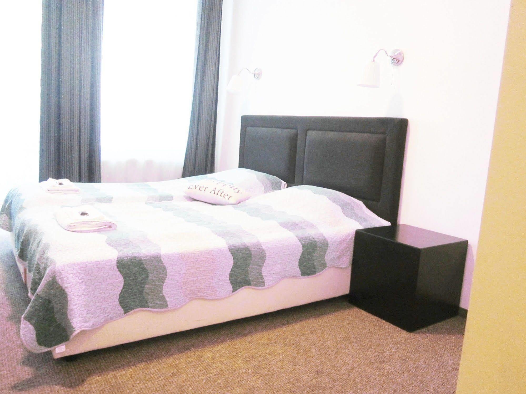 Happy Inn Kaunas Ngoại thất bức ảnh