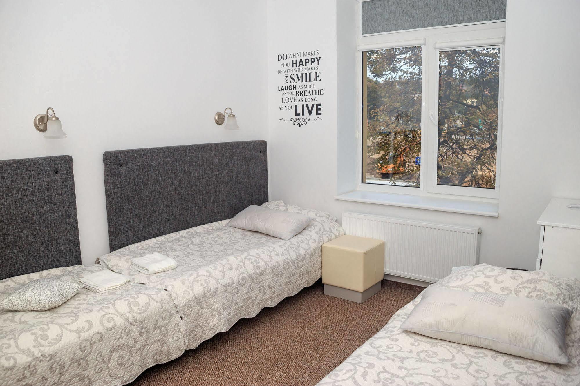 Happy Inn Kaunas Ngoại thất bức ảnh