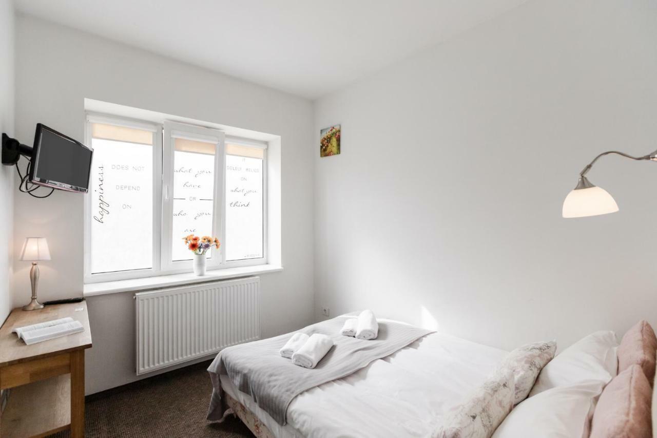 Happy Inn Kaunas Ngoại thất bức ảnh