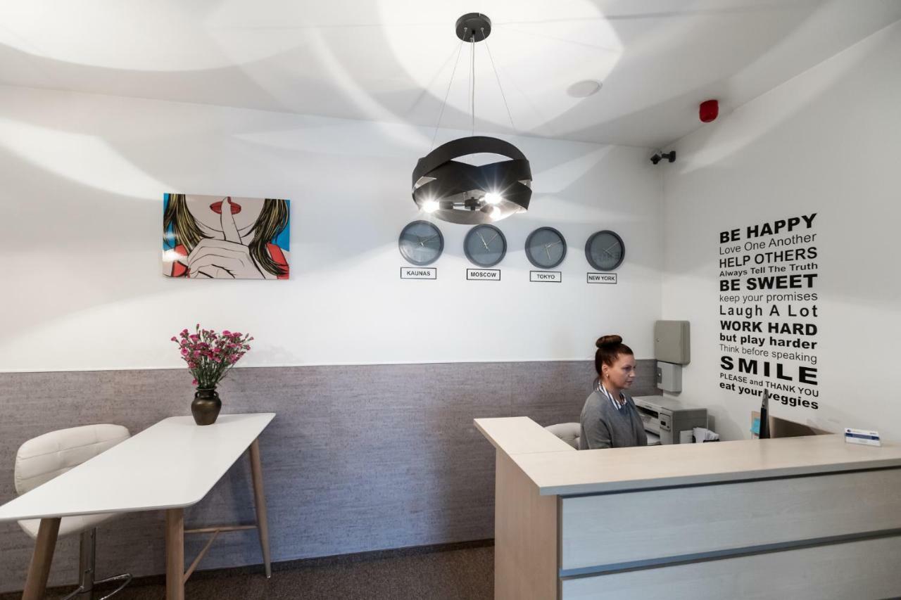 Happy Inn Kaunas Ngoại thất bức ảnh