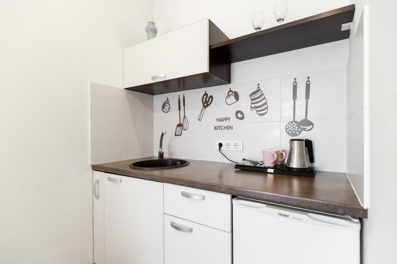 Happy Inn Kaunas Ngoại thất bức ảnh